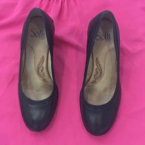 Super comfy black heels for work & job interviews